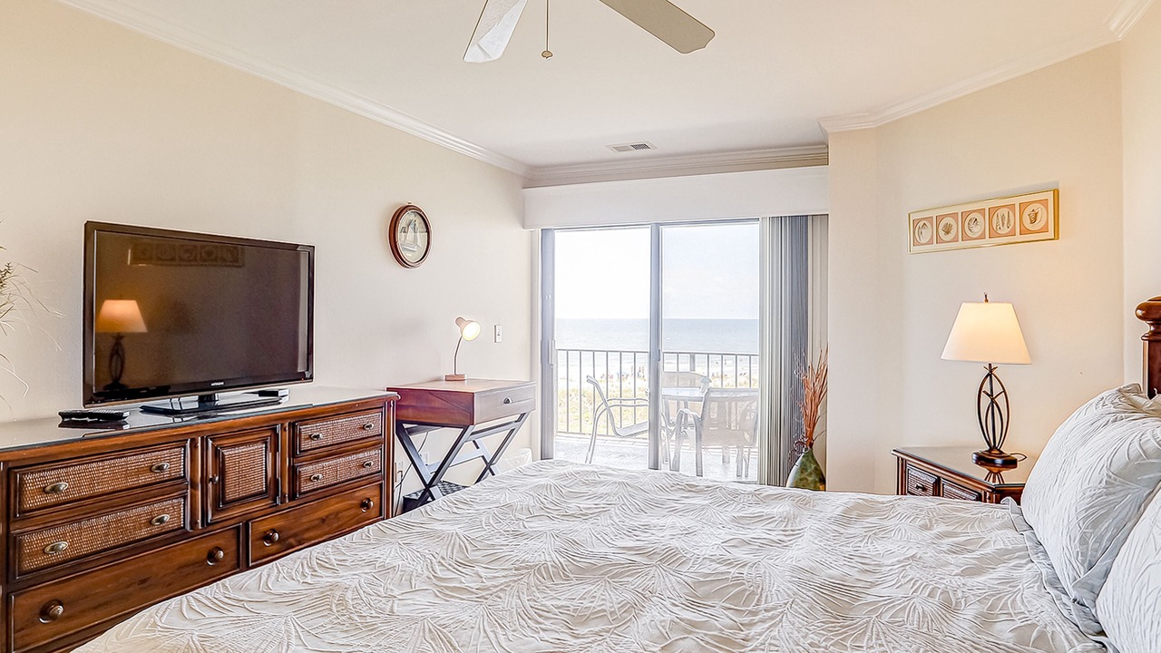 Photo of Bedroom in Folly Field