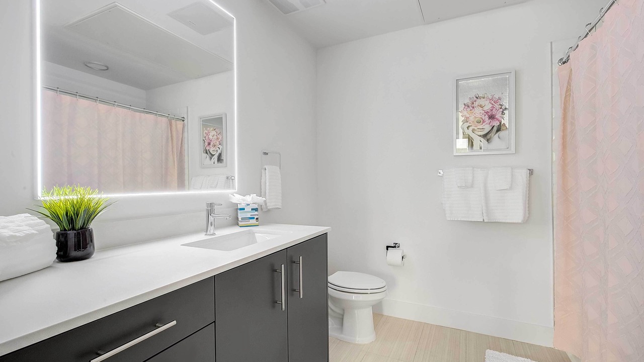 Photo of Bathroom in Five Points