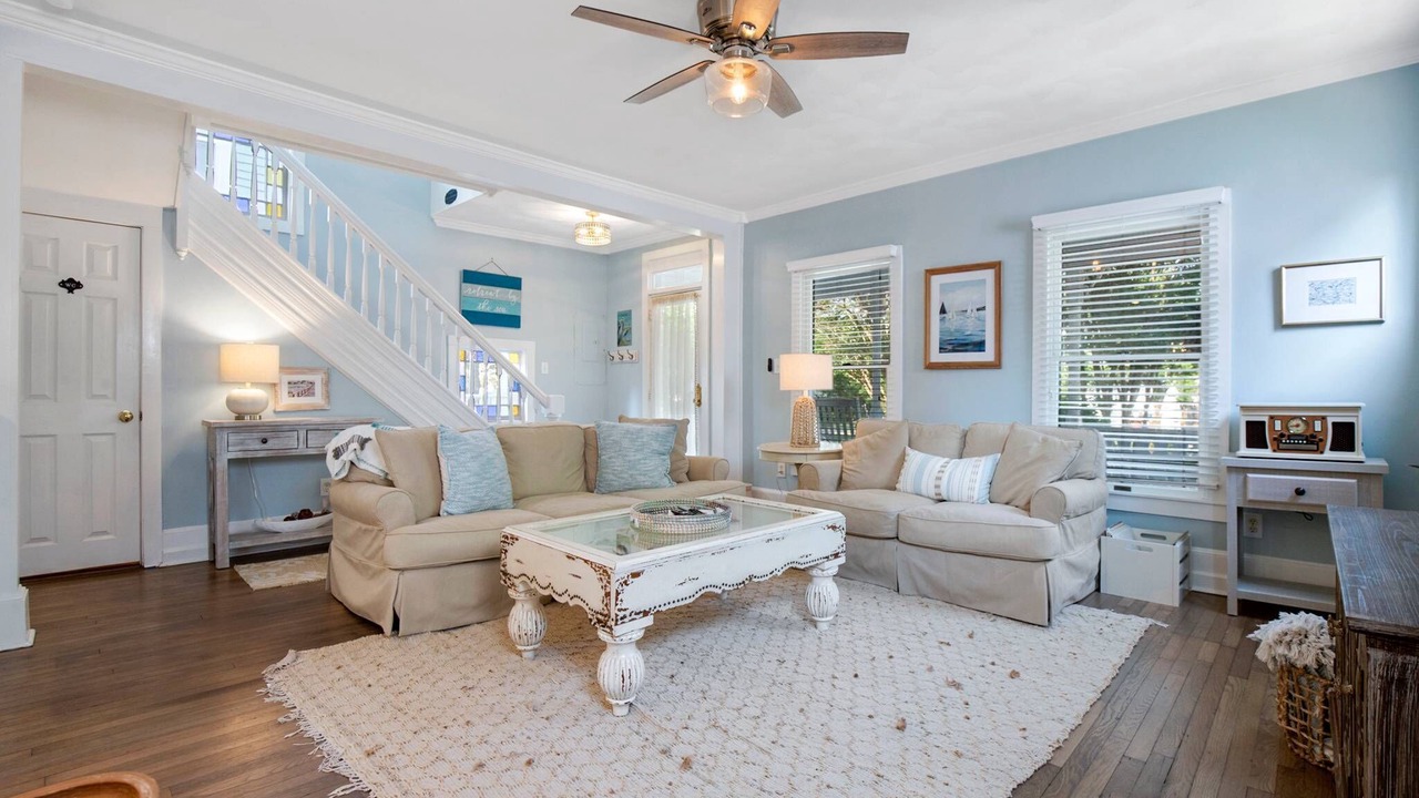 Photo of Livingroom in Cape Charles