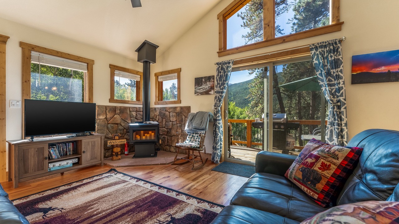Photo of Livingroom in Bailey