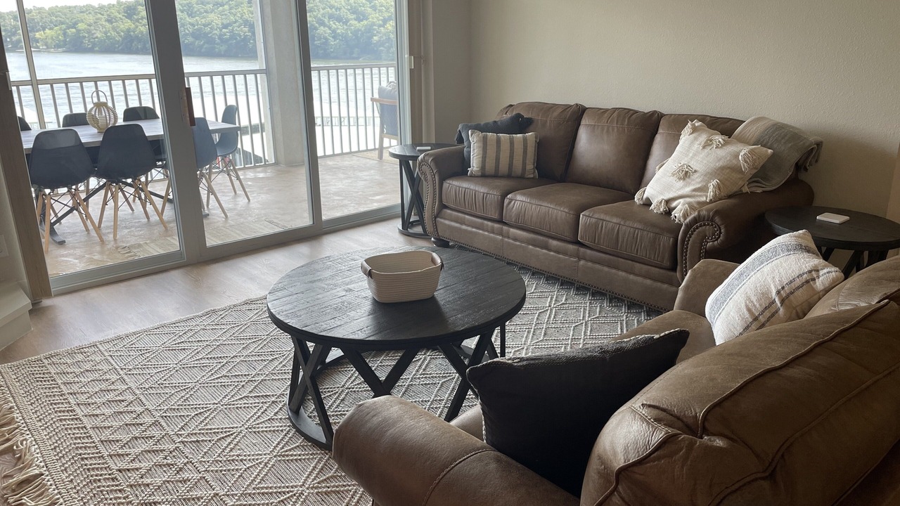 Photo of Livingroom in Osage Beach