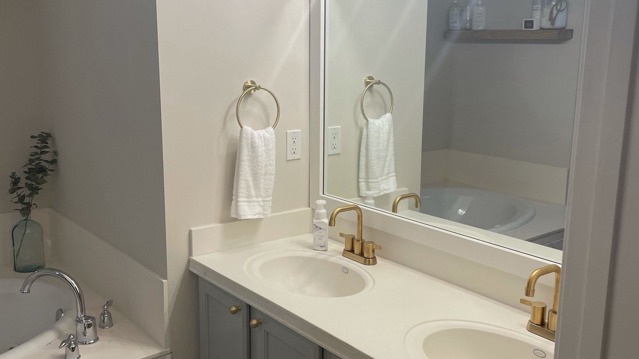 Photo of Bathroom in Osage Beach