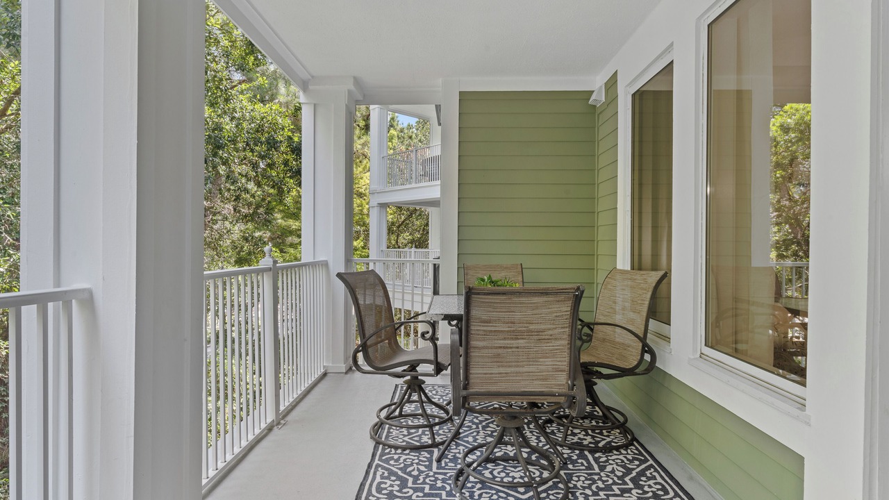 Photo of Outdoor in Baytowne Wharf
