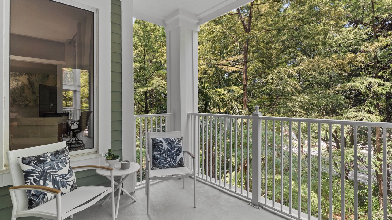 Photo of Patio Balcony in Baytowne Wharf