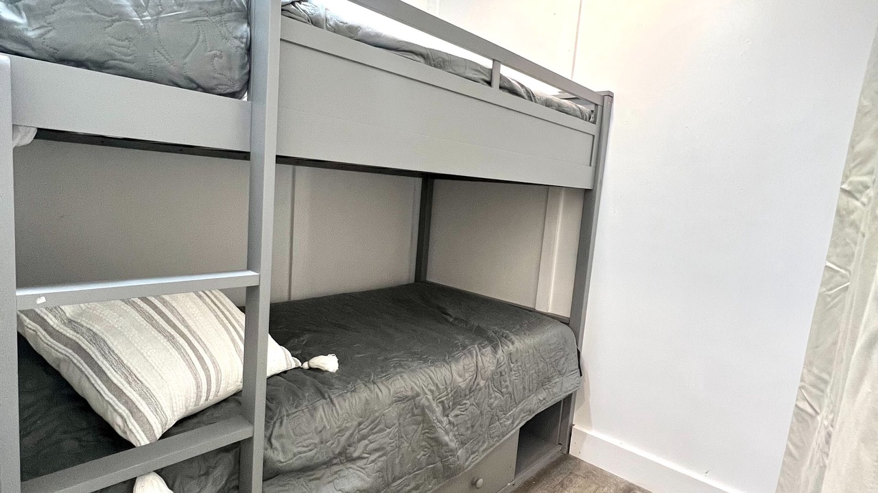 Photo of Bedroom in Mount Nebo