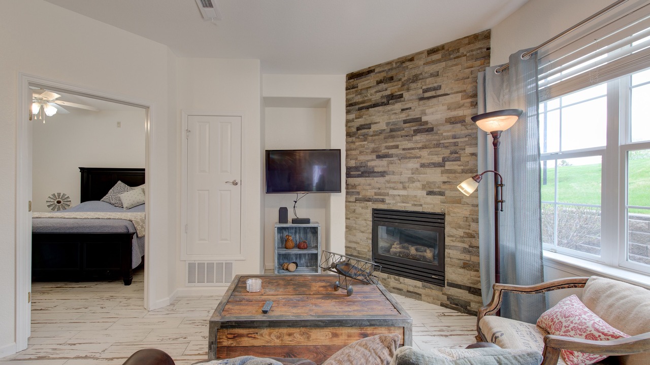 Photo of Bedroom in Aurora