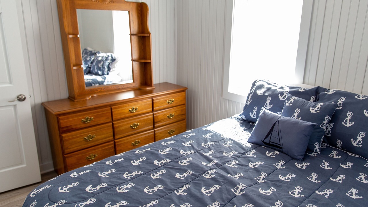 Photo of Bedroom in Madison-on-the-Lake