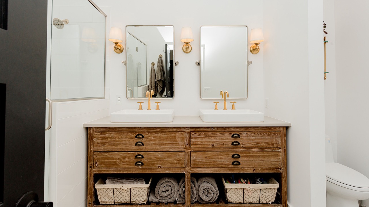 Photo of Bathroom in Grand Beach