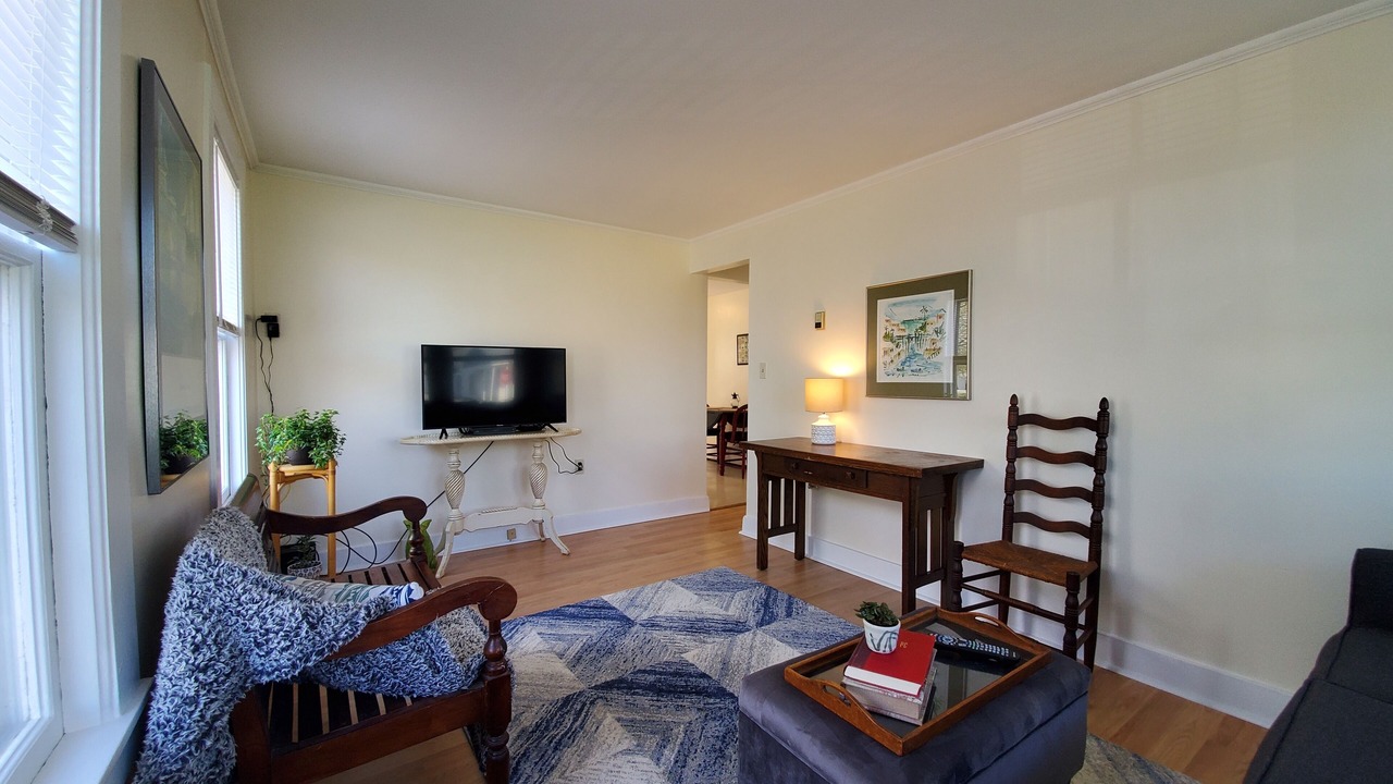 Photo of Livingroom in Rockland