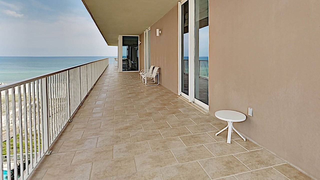 Photo of Patio Balcony in Ono Island