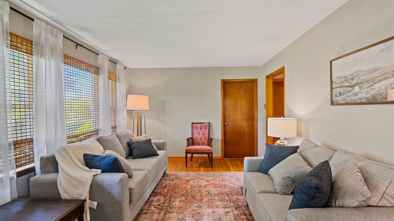 Photo of Livingroom in Glasgow