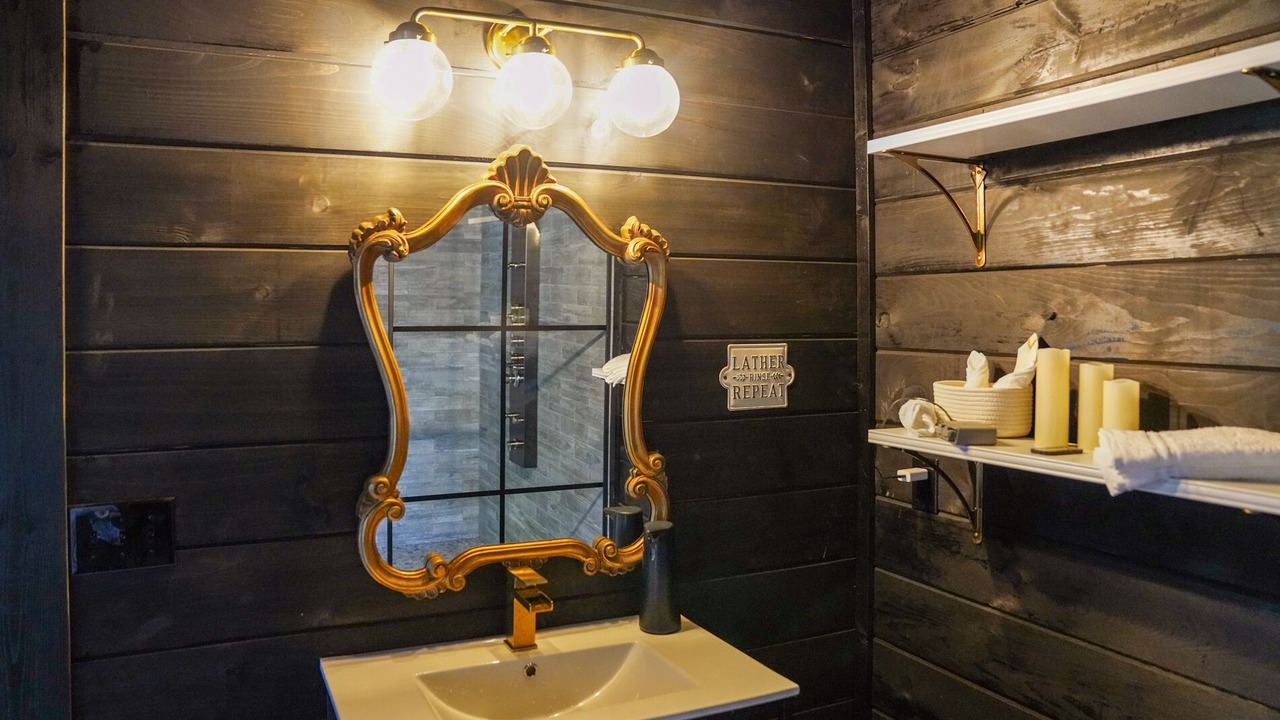 Photo of Bathroom in Dobson