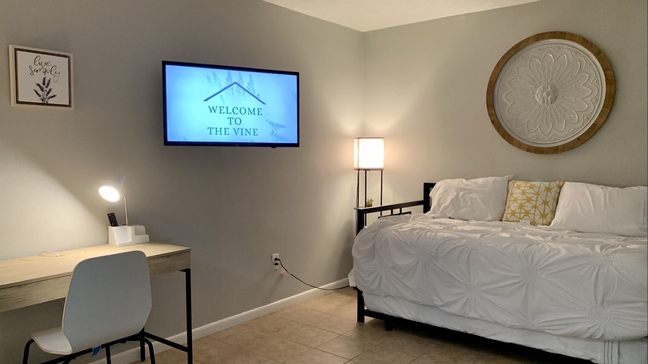 Photo of Bedroom in Baytown