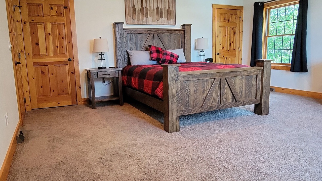 Photo of Bedroom in James Creek