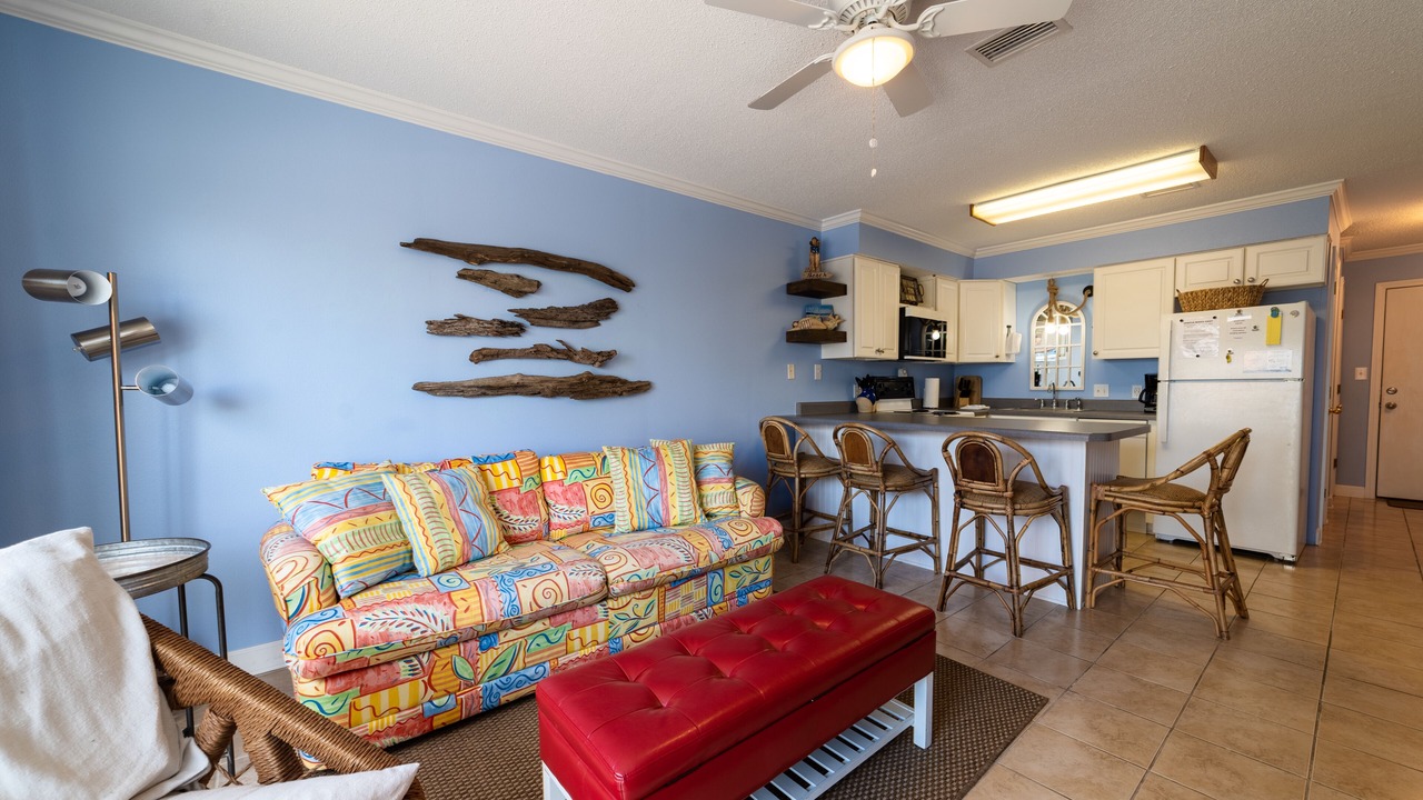 Photo of Livingroom in Ono Island
