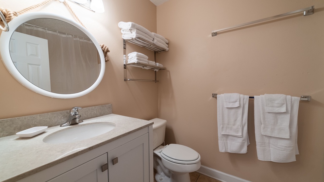 Photo of Bathroom in Ono Island