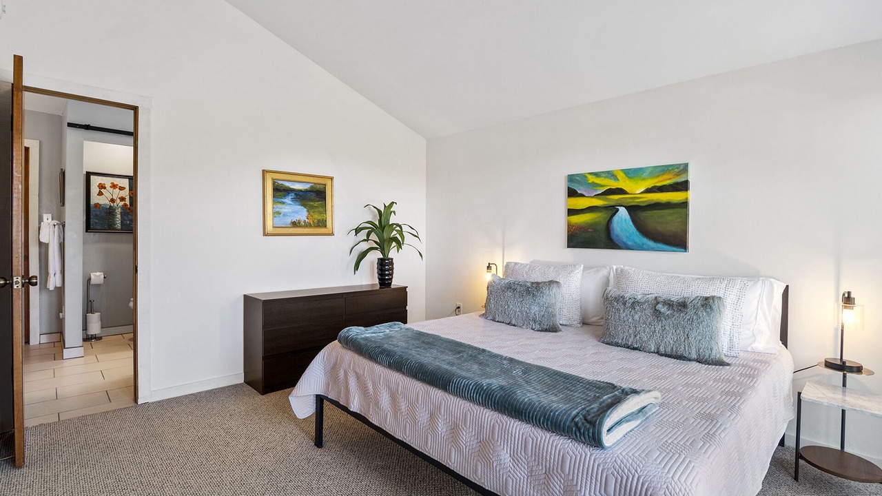 Photo of Bedroom in North Hills
