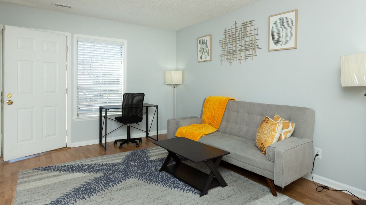 Photo of Livingroom in Carrboro
