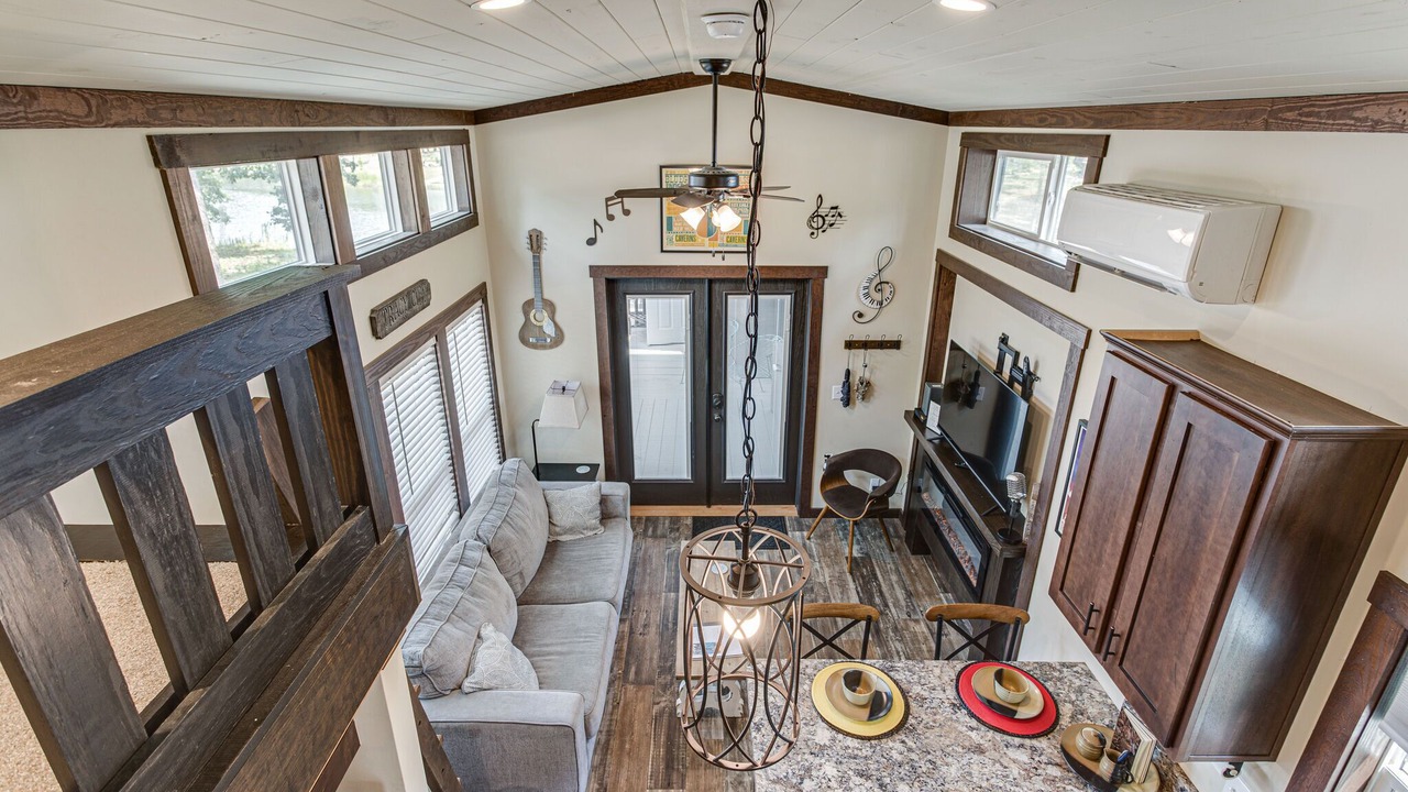Photo of Livingroom in Tracy City