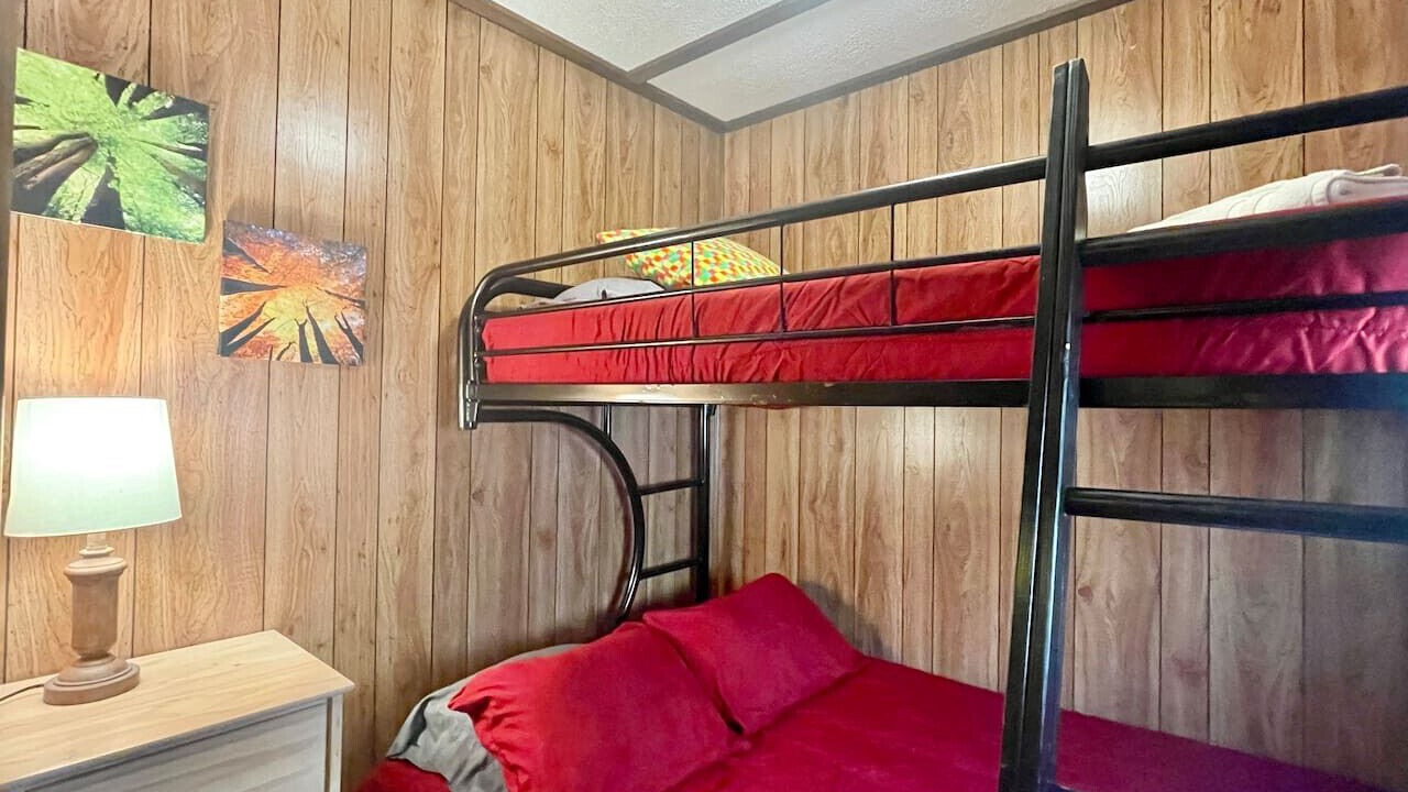 Photo of Bedroom in Berkeley Springs