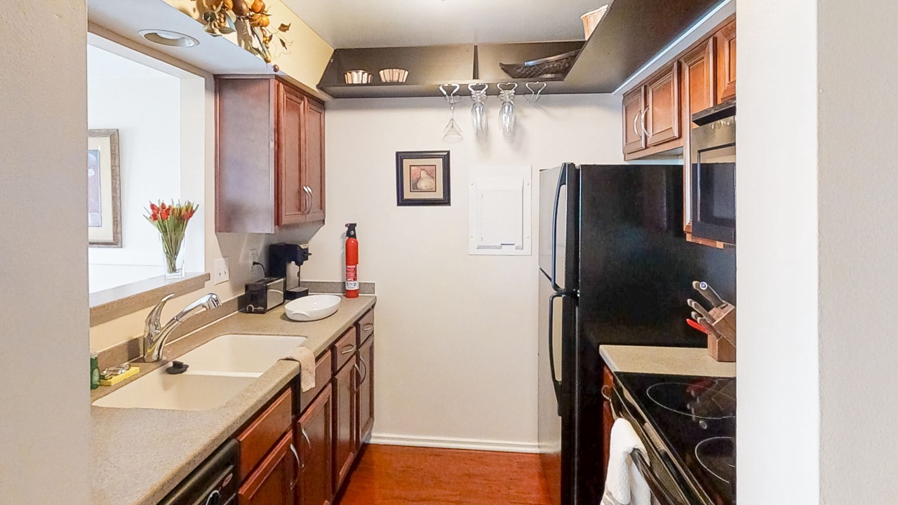 Photo of Kitchen in North Capitol