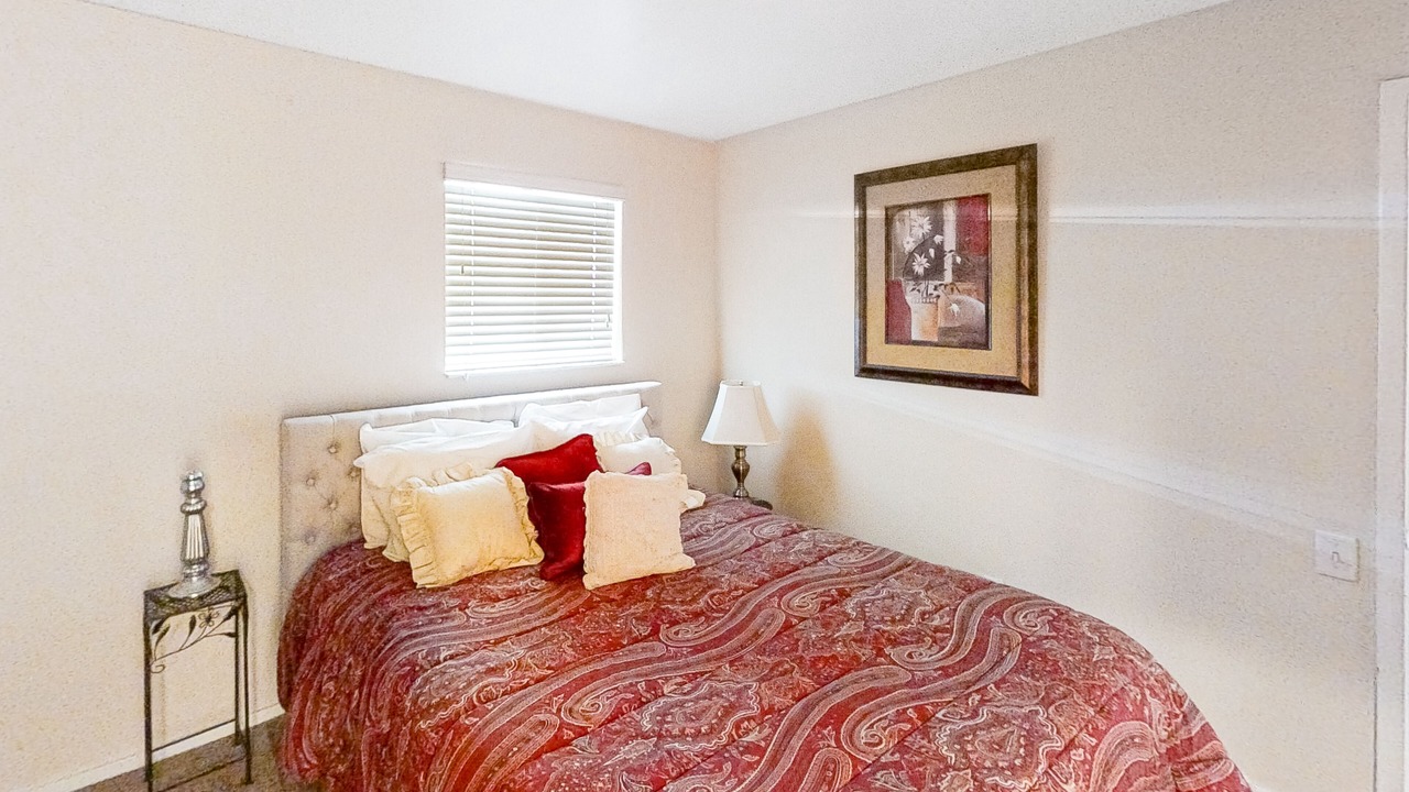 Photo of Bedroom in North Capitol