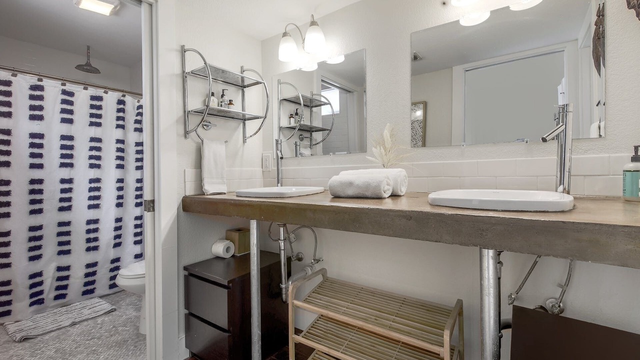 Photo of Bathroom in West End