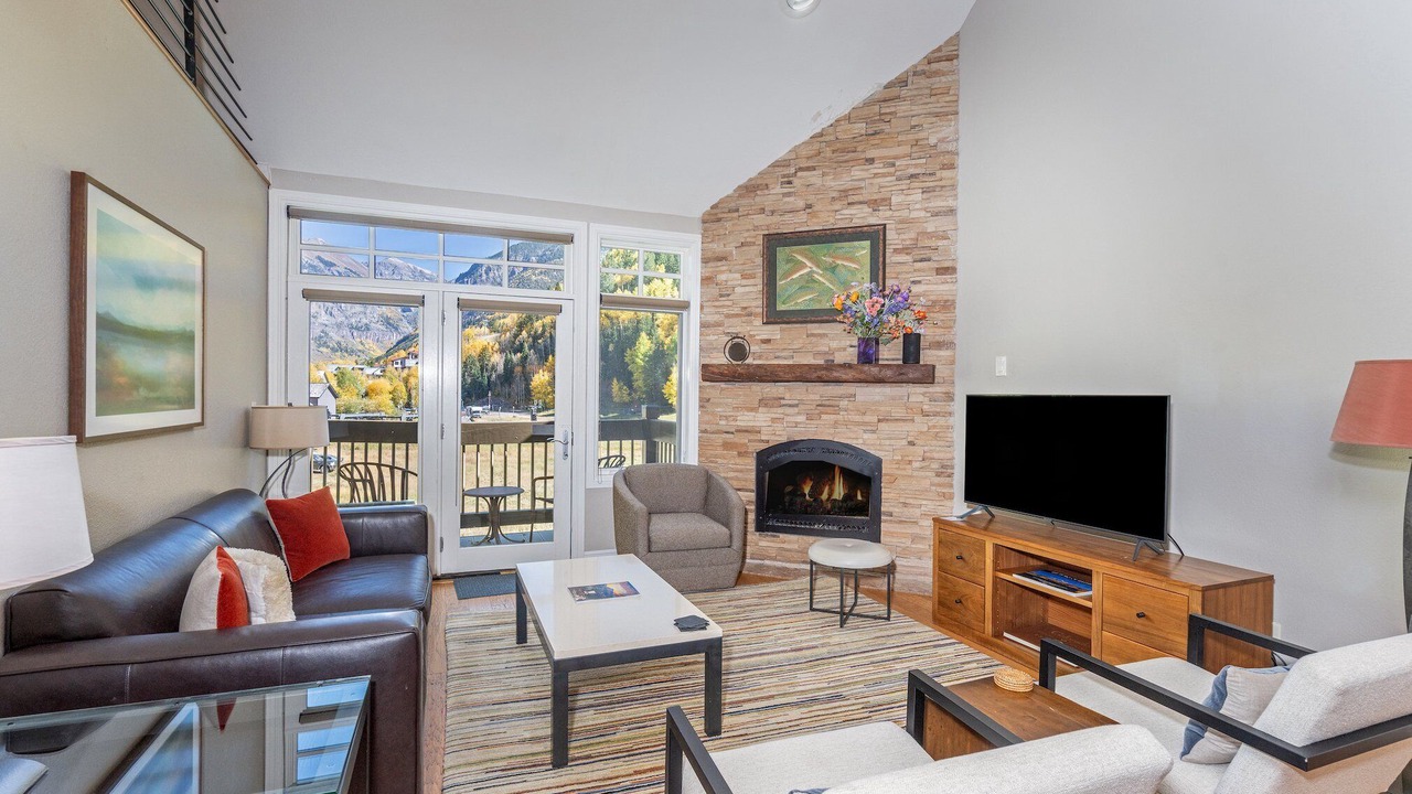 Photo of Livingroom in Telluride