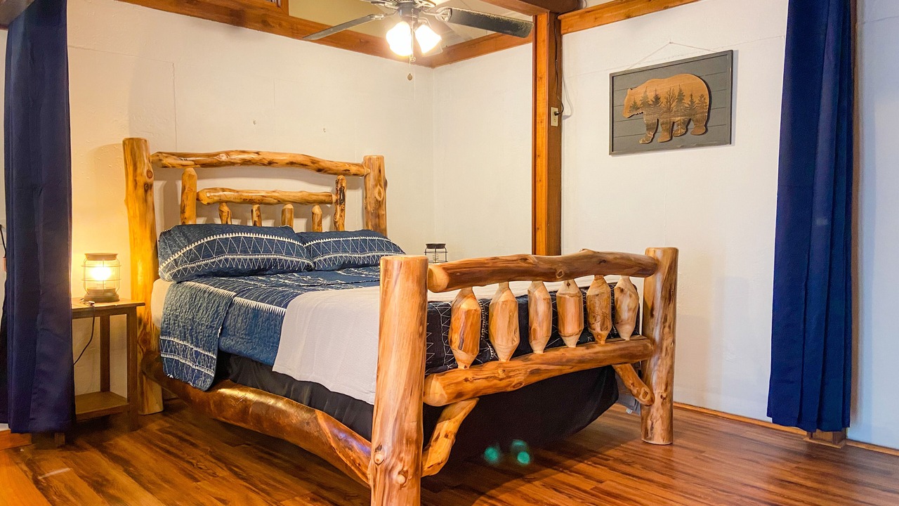 Photo of Bedroom in Ellijay
