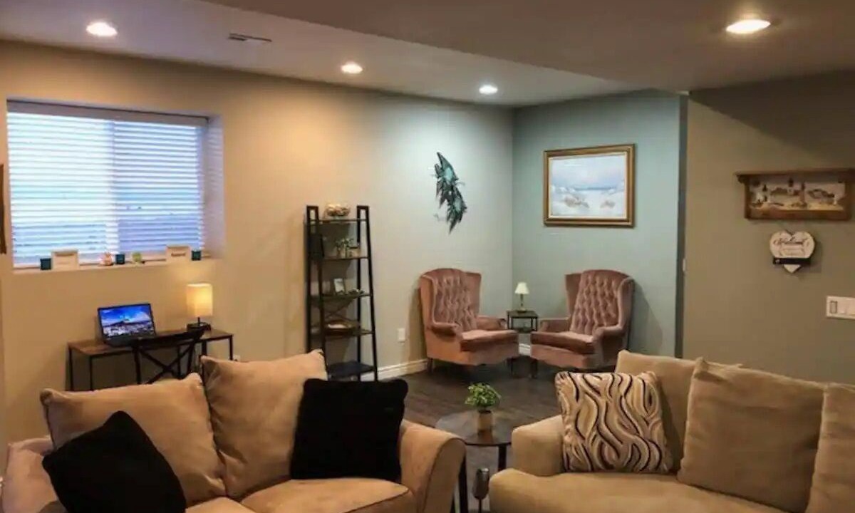 Photo of Livingroom in Johnstown
