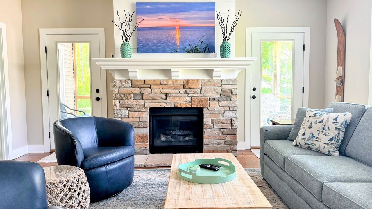 Photo of Livingroom in Miami Park