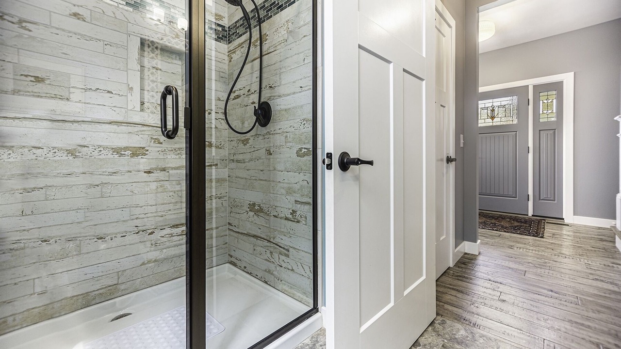 Photo of Bathroom in Miami Park