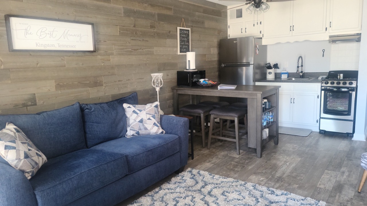 Photo of Livingroom in Kingston