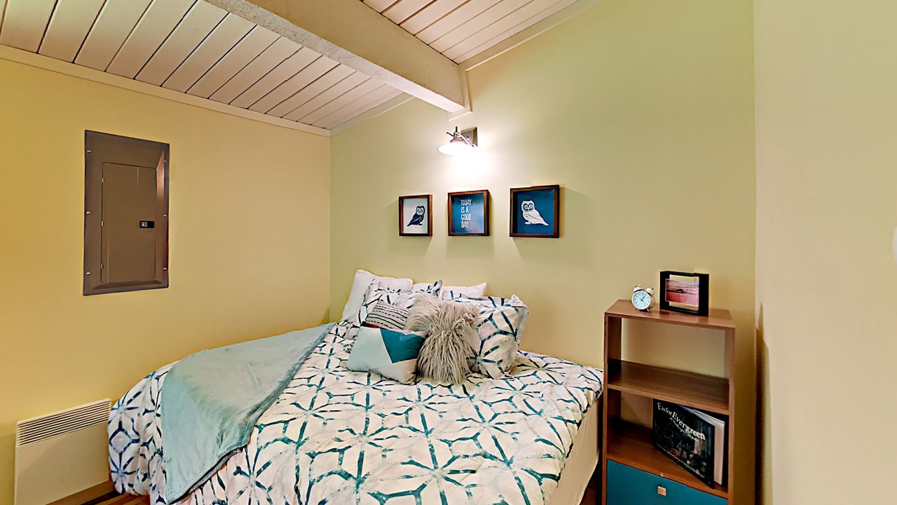 Photo of Bedroom in Bainbridge Island