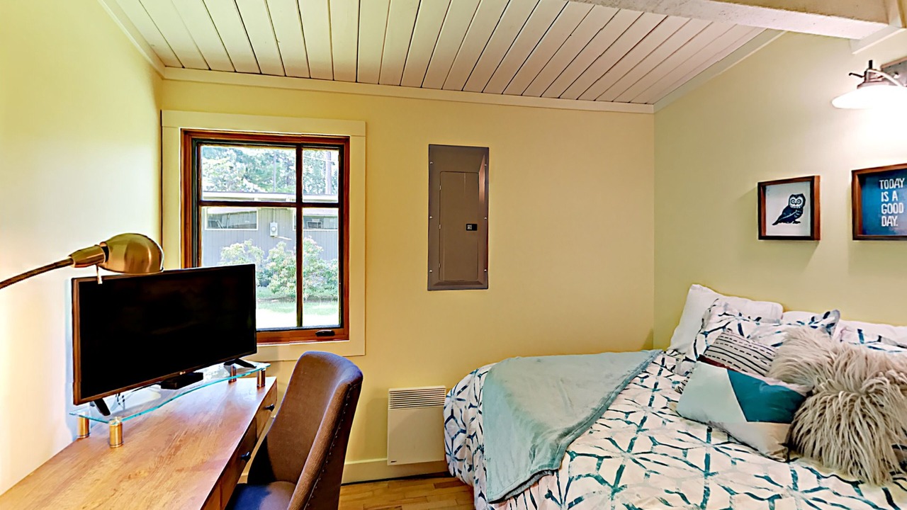 Photo of Bedroom in Bainbridge Island