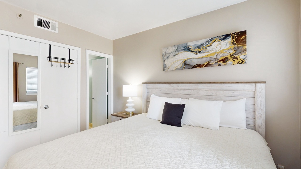 Photo of Bedroom in Myrtle Beach