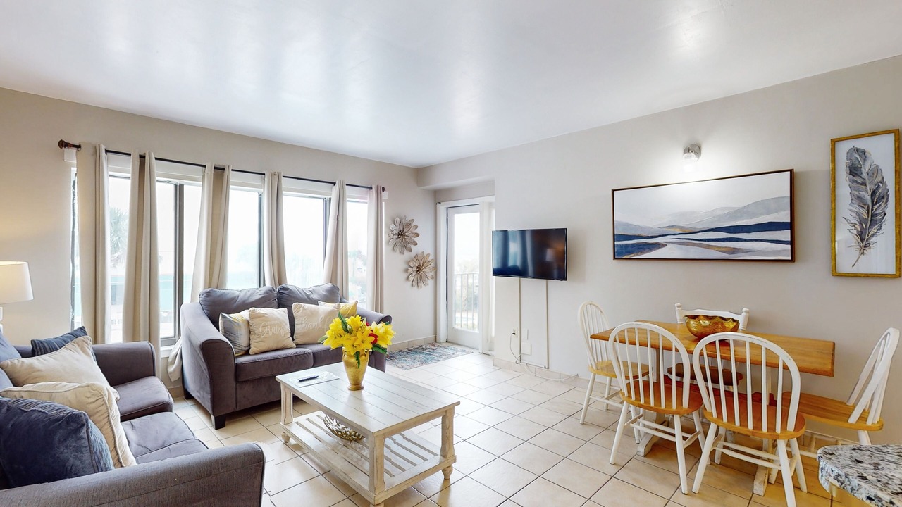 Photo of Livingroom in Myrtle Beach