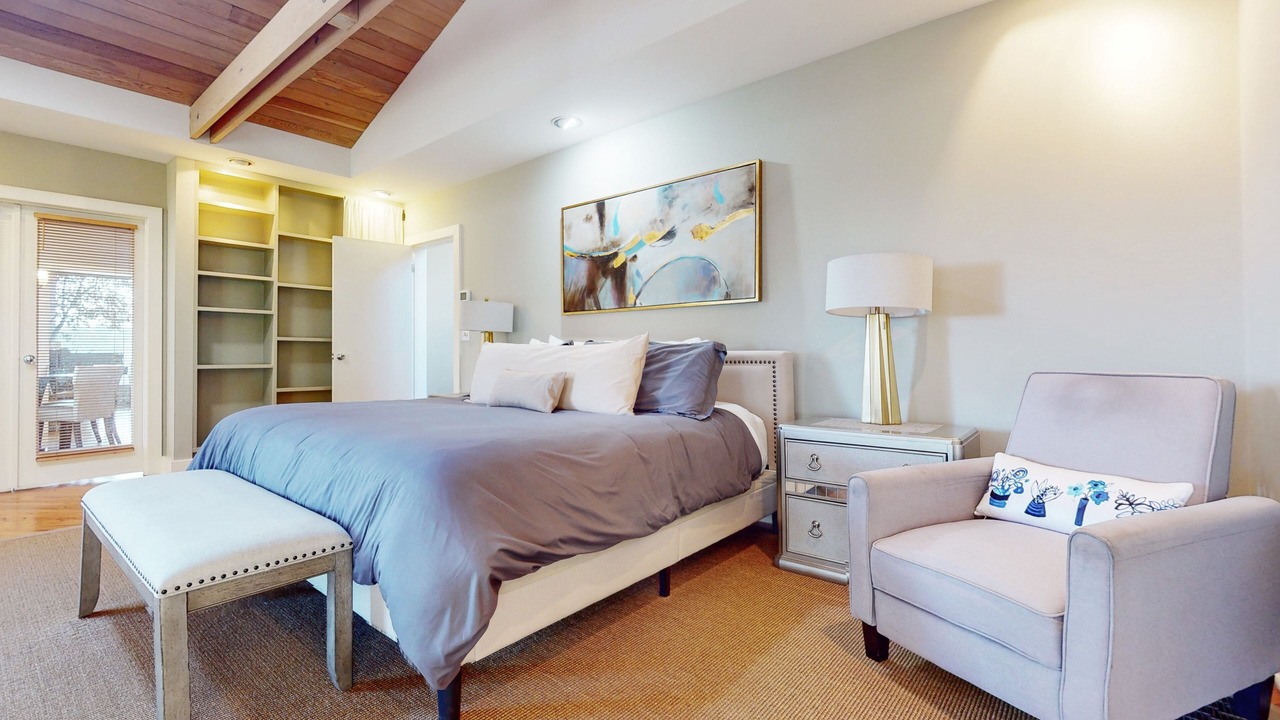 Photo of Bedroom in Lake Forest Park