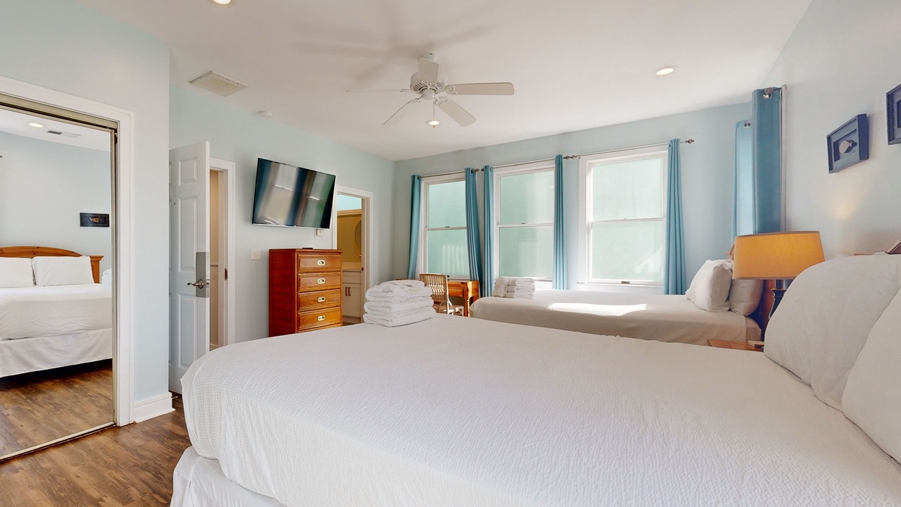 Photo of Bedroom in Isle of Palms