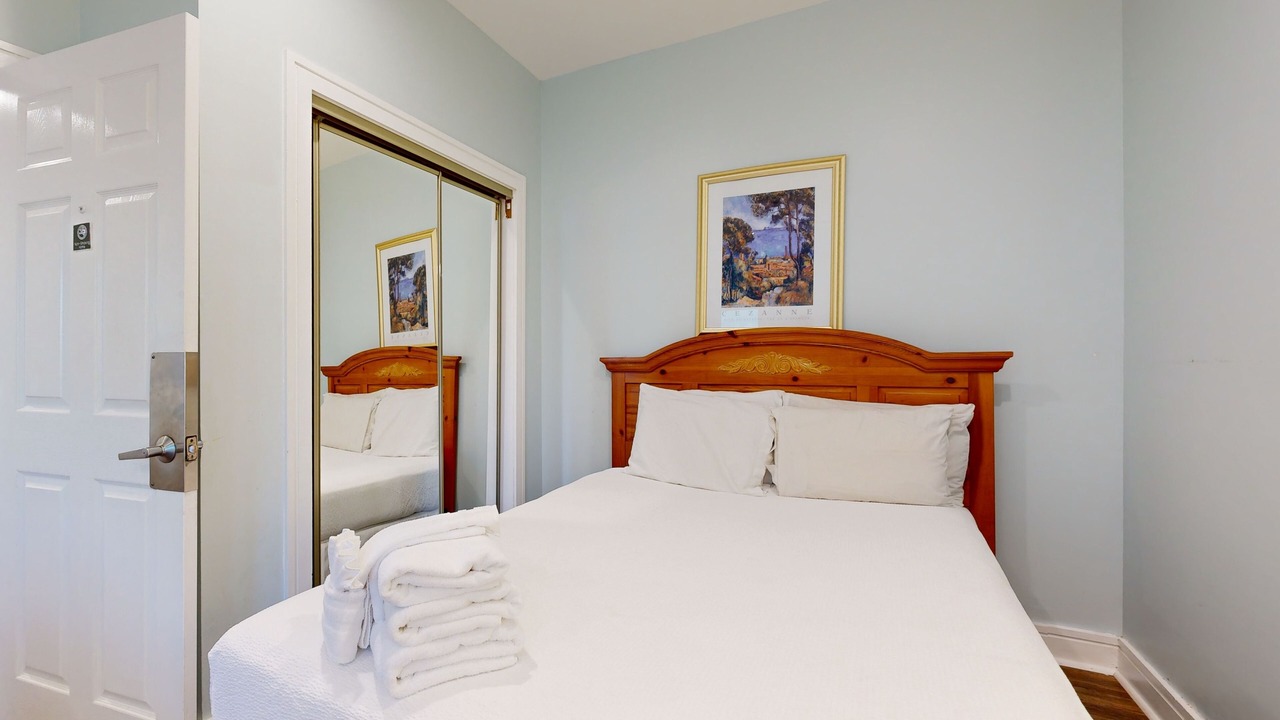 Photo of Bedroom in Isle of Palms