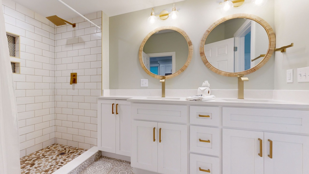 Photo of Bathroom in Isle of Palms