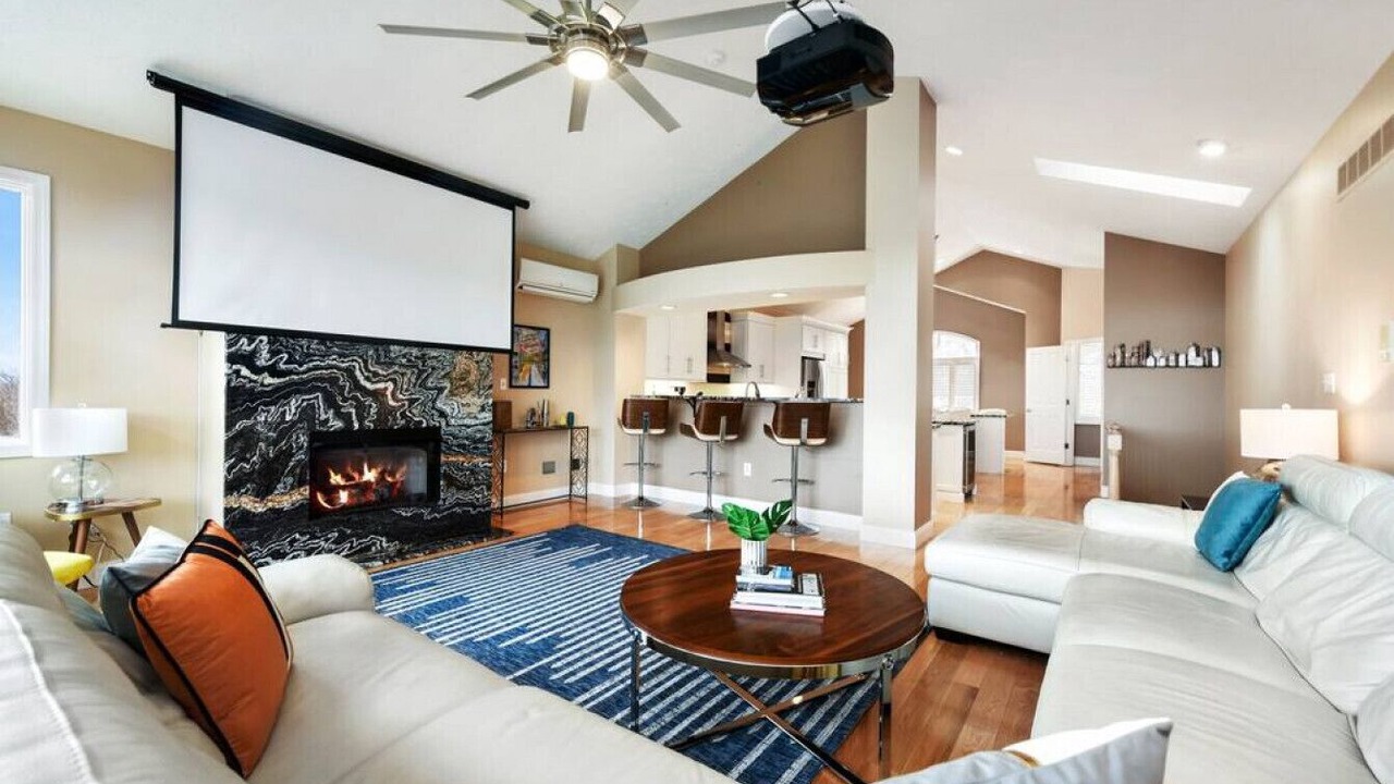 Photo of Livingroom in Mount Washington