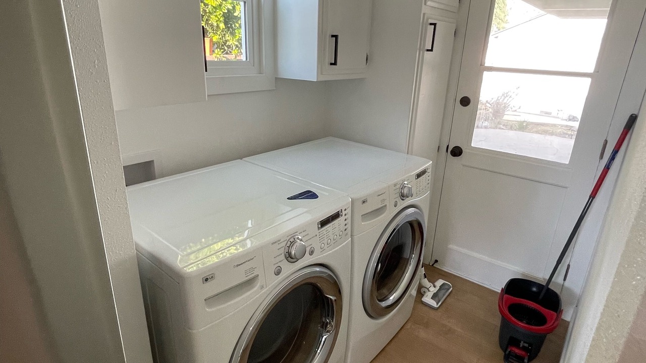 Photo of Bedroom in Burbank