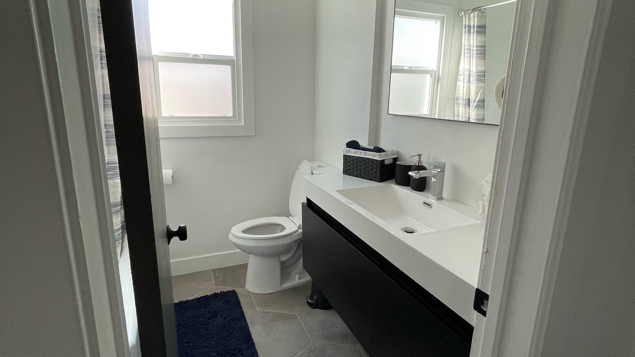 Photo of Bathroom in Burbank