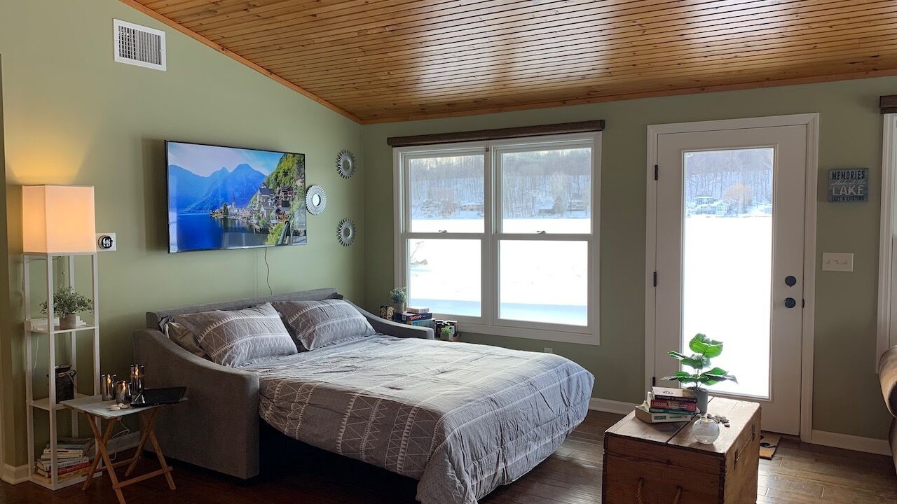 Photo of Bedroom in Cassopolis