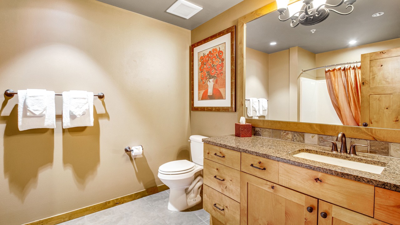 Photo of Bathroom in Cle Elum