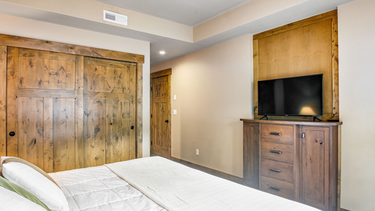 Photo of Bedroom in Cle Elum