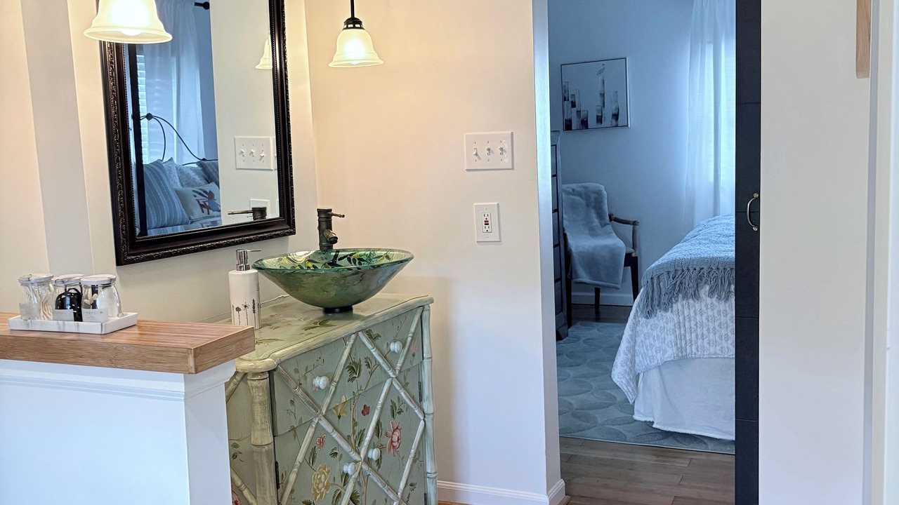 Photo of Bedroom in Scottsville