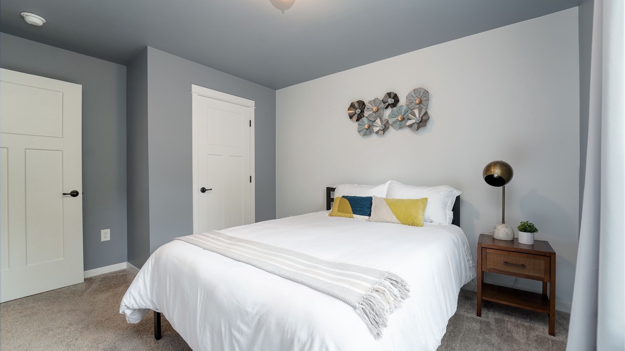 Photo of Bedroom in Miami Park