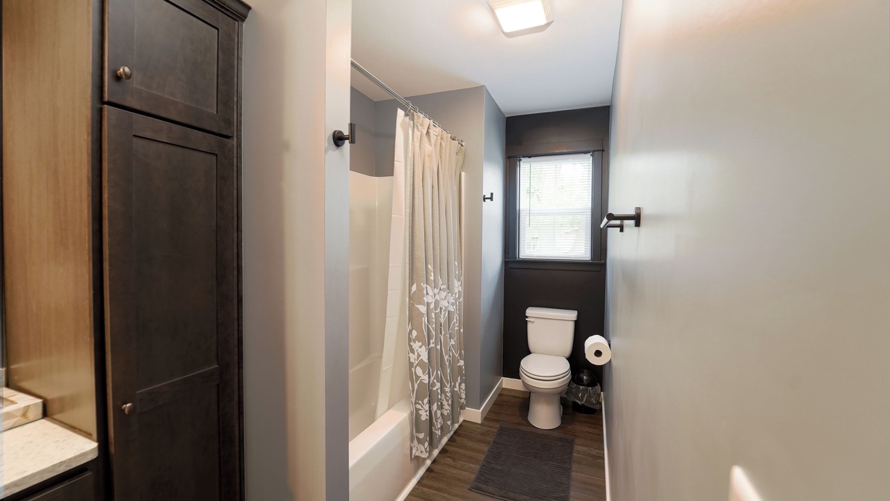 Photo of Bathroom in Miami Park